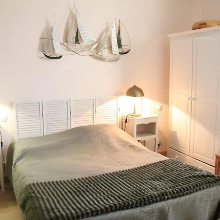 Les De Catherine Merville-Franceville-Plage